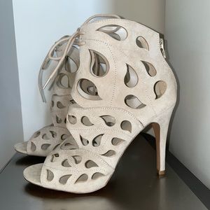 Nude faux suede Aldo stiletto peep toes